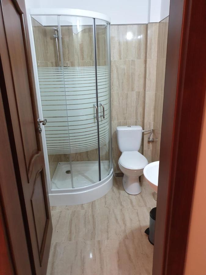 Vila Tisa Tismana Habitación foto
